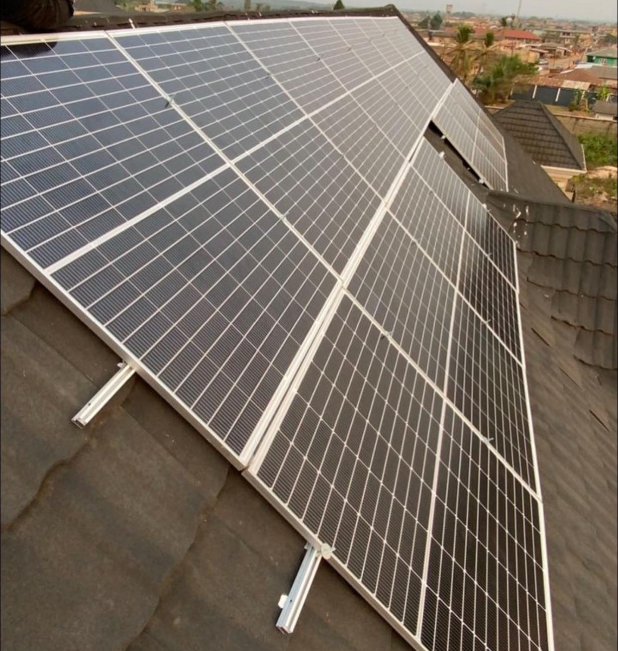 Read more about the article Regulatory Update: Nemsa Tightens Compliance Rules for Rooftop Solar Installations in Nigeria
